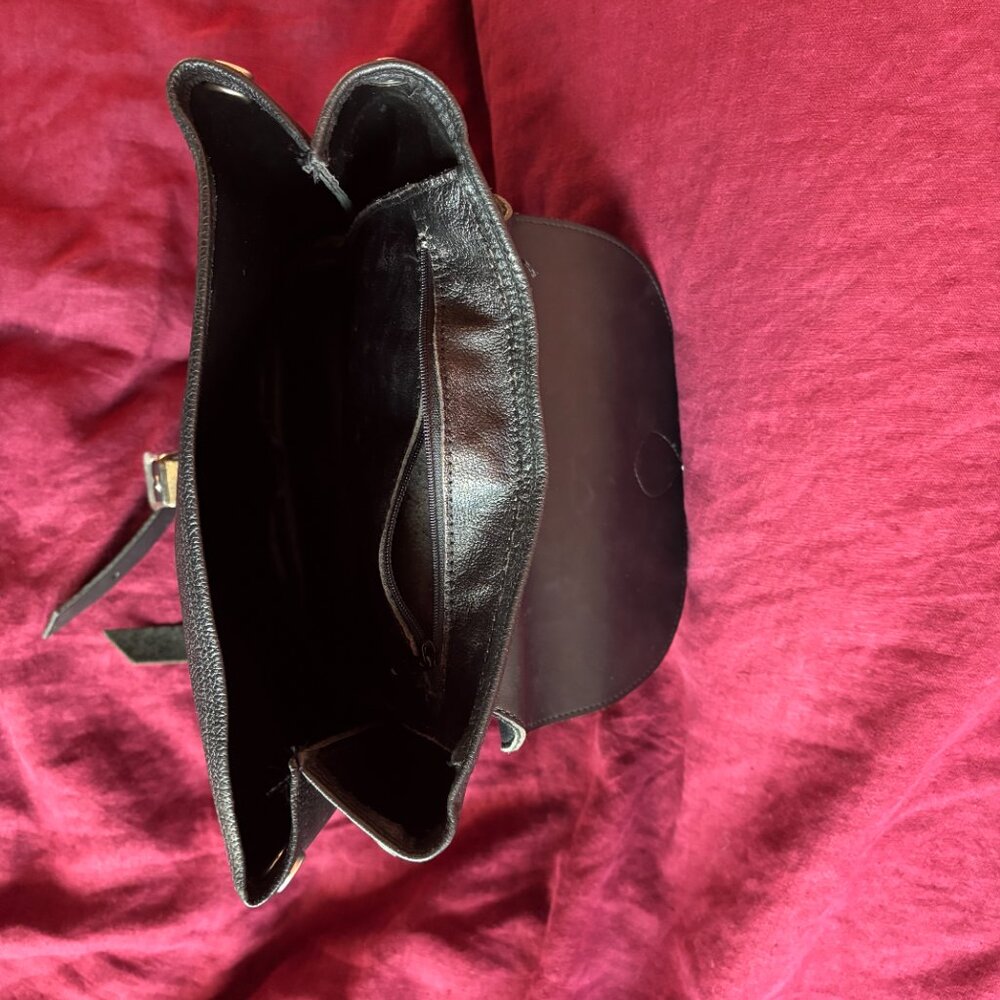 Harley-Davidson Black Leather Backpack with Buckle - Picture 3 of 4